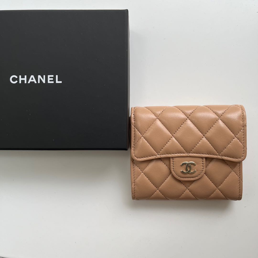 SALE‼ Authentic Chanel Classic Small Flap Wallet Caviar GHW, Luxury, Bags &  Wallets on Carousell