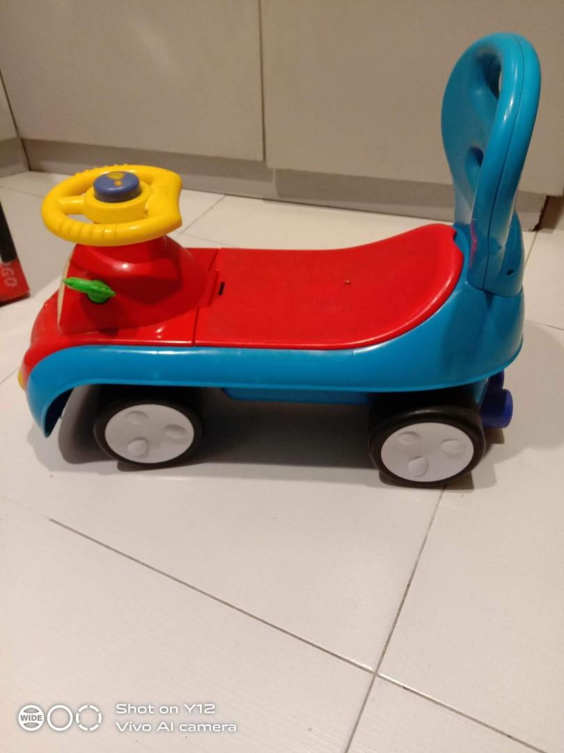 Chicco montable speedy rojo deals