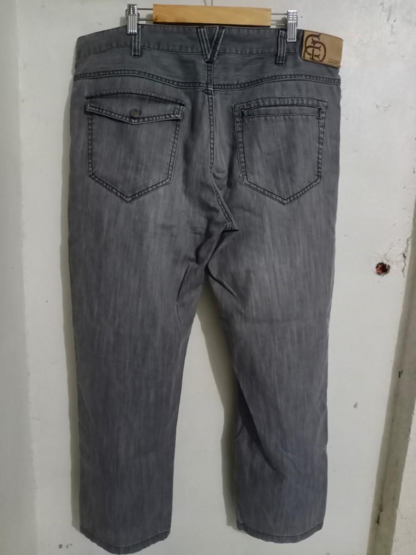 Crocodile Gray Jeans, Men's Fashion 