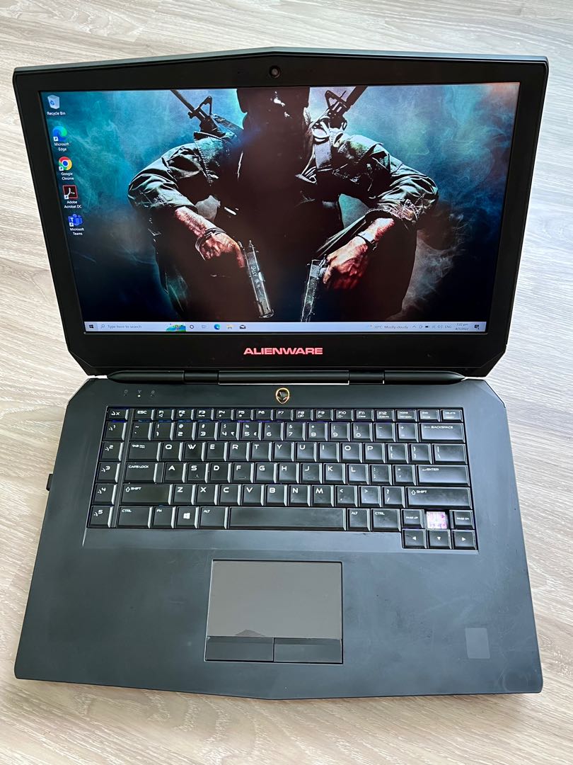 Dell Alienware 15 Gaming Laptop i7 4710HQ 16GB RAM 256GB M.2 SSD