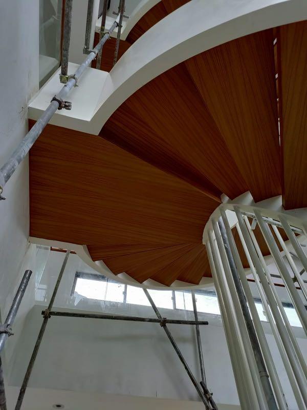 Direct carpentry for flooring, deckings, staircases, wood related works 62863094228867113