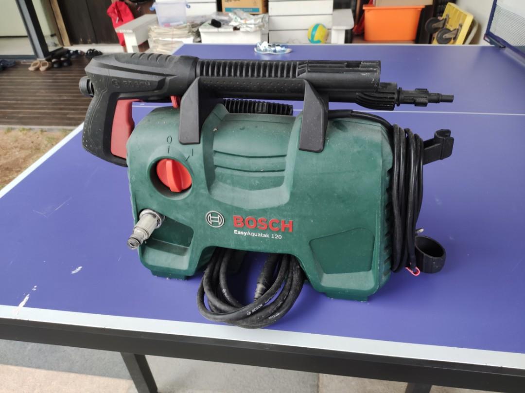 Easy Aquatak 120 pressurized jet, Car 