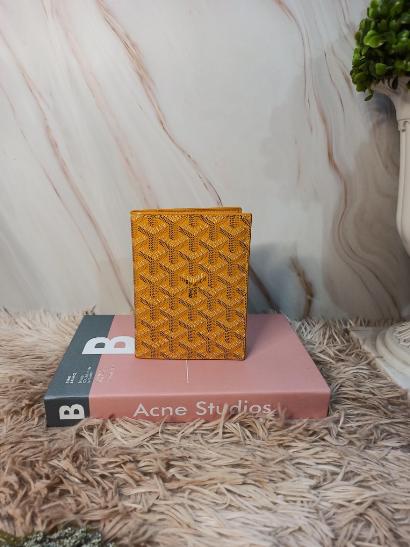Goyard Passport Holder Cover Yellow Herringbone