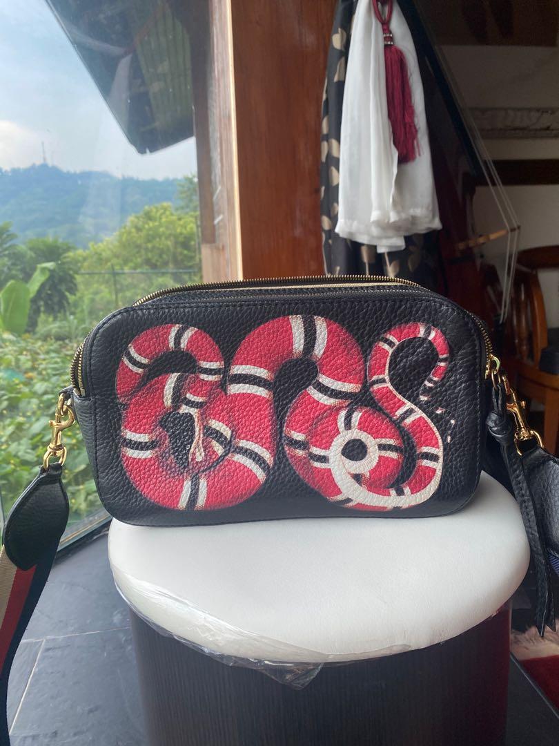 Gucci snake top camera bag