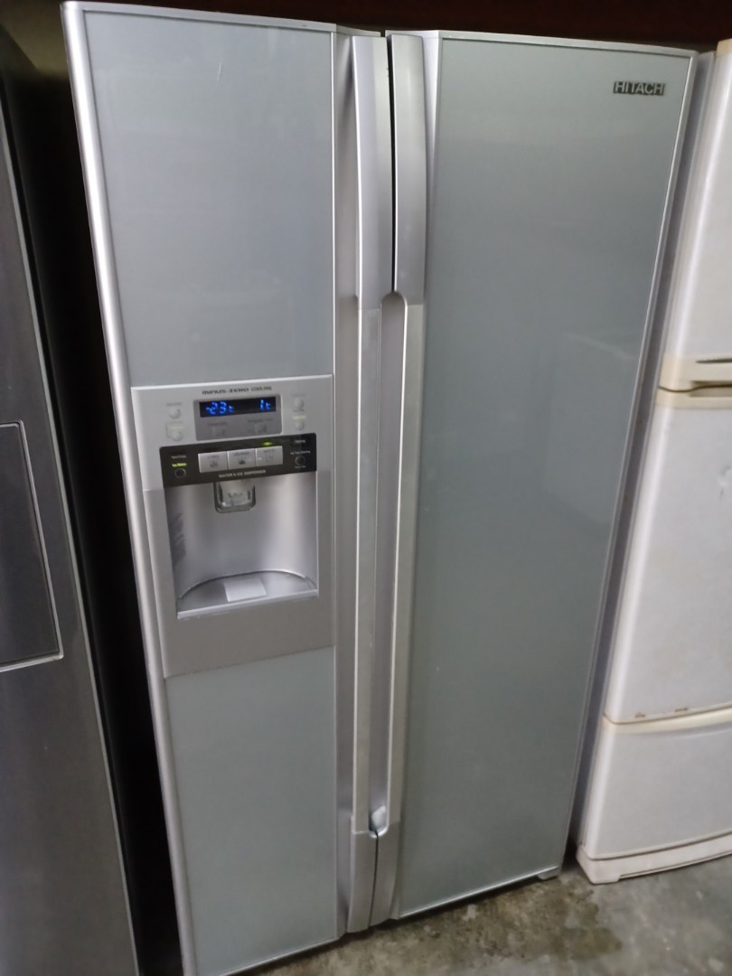 Hitachi glass door side by side refrigerator fridge 589L net warranty