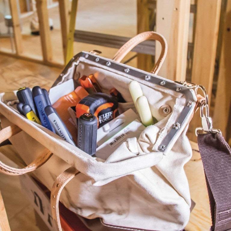 Klein canvas bag clearance