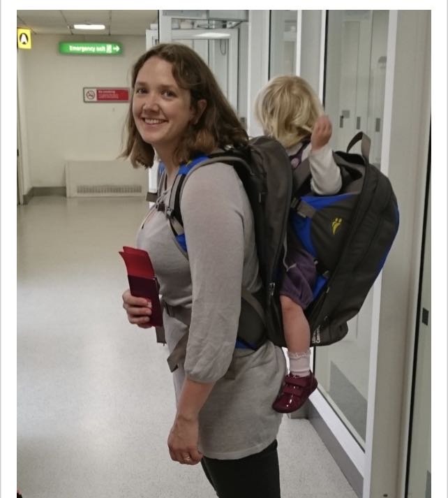 Littlelife Ultralight Convertible S2 carrier hiking trekking baby