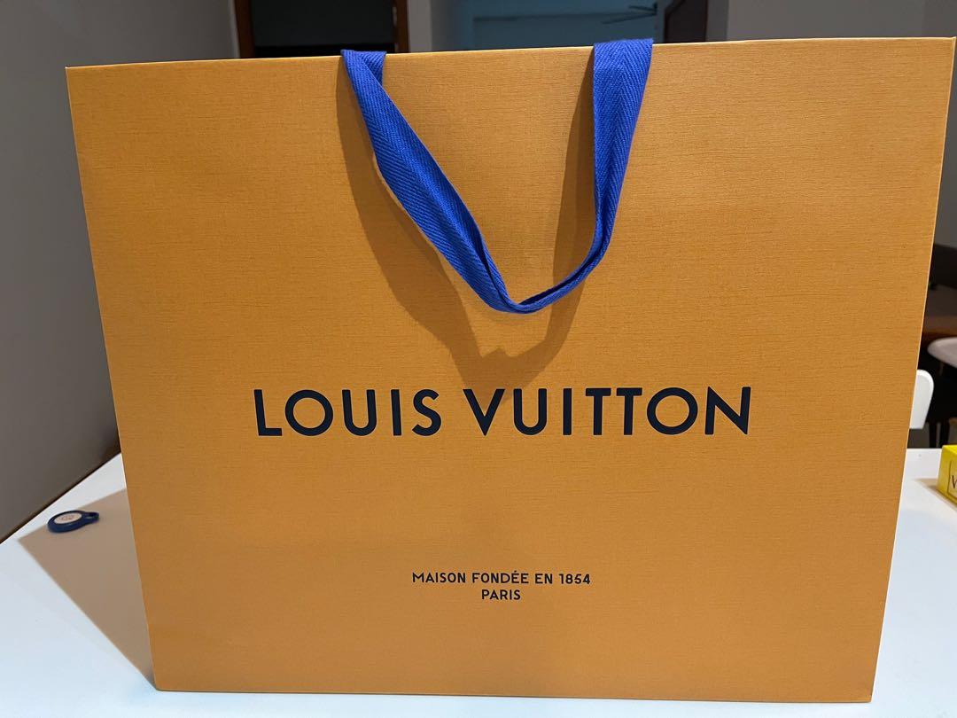Louis Vuitton Tote / Bag Maison Fondee En 1854 Paris 13.5" x