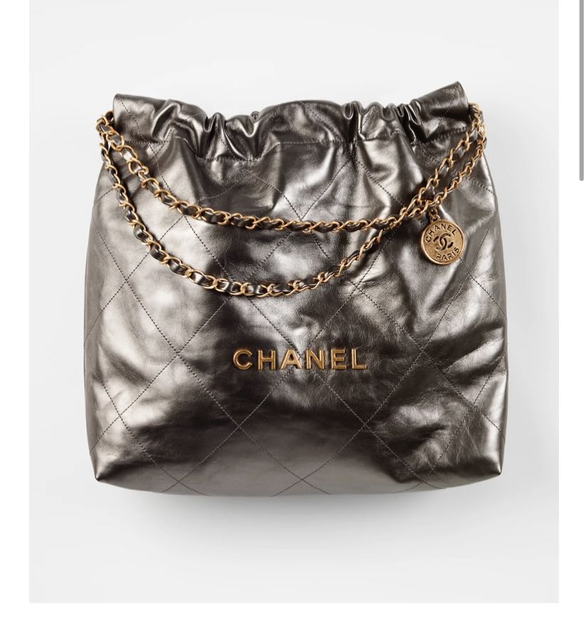 Chanel Chanel 22 Medium Black Aged Calfskin, Luxury, Bags