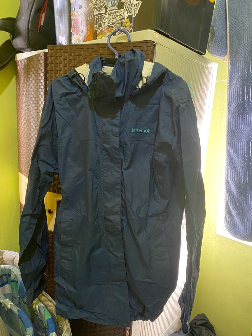 Marmot WindBreaker, Men's Fashion 