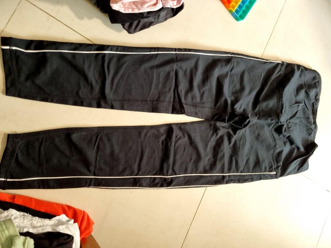 Maternity tights for exercise, Women's Fashion, Maternity wear on Carousell