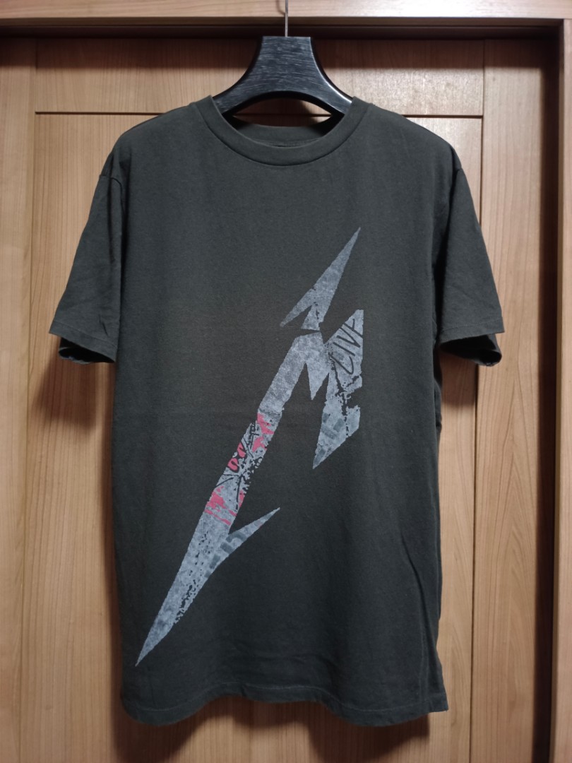 Uniqlo metallica t shirt clearance