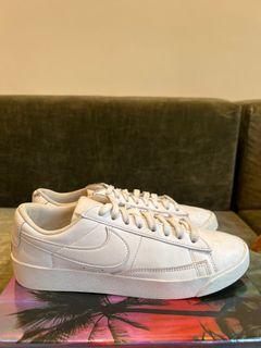 Nike blazer low
