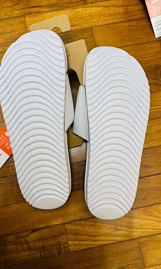 nike flip flops mens size 14