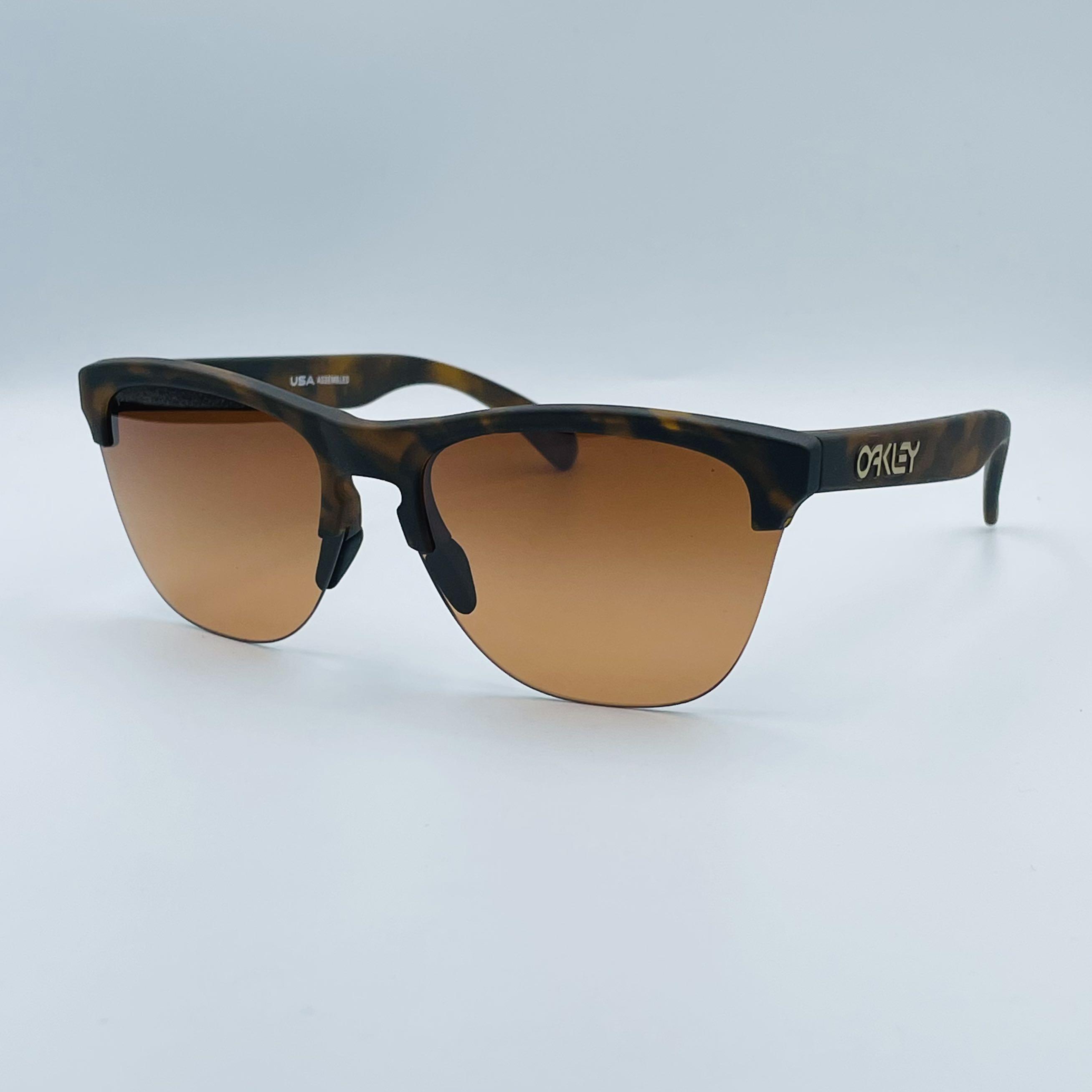 Oakley frogskins tortoise shell 2025