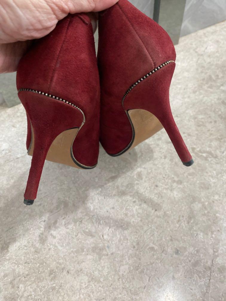 Maroon velvet clearance heels