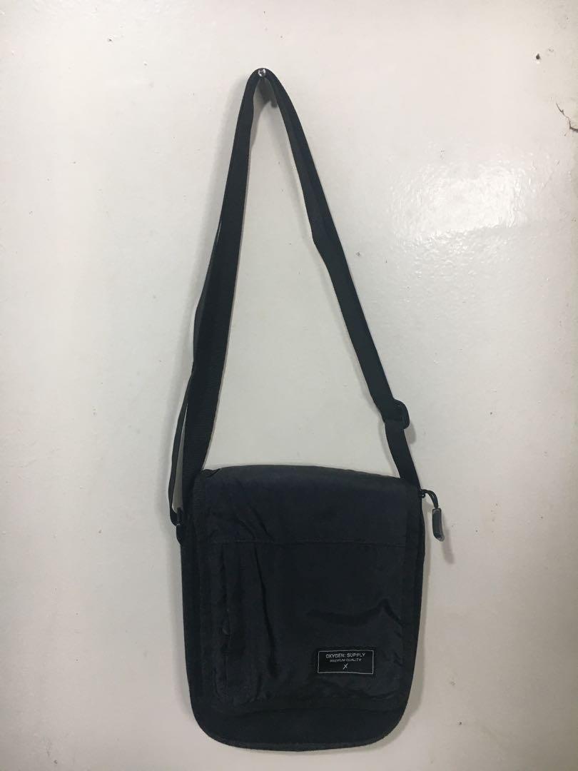 Oxygen Sling Bag, Men's Fashion, Bags, Sling Bags on Carousell