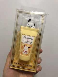 （分類：）位於 。 由 hhh_c 提交（商品編號 1170792267，圖片 1）。簡介： 。