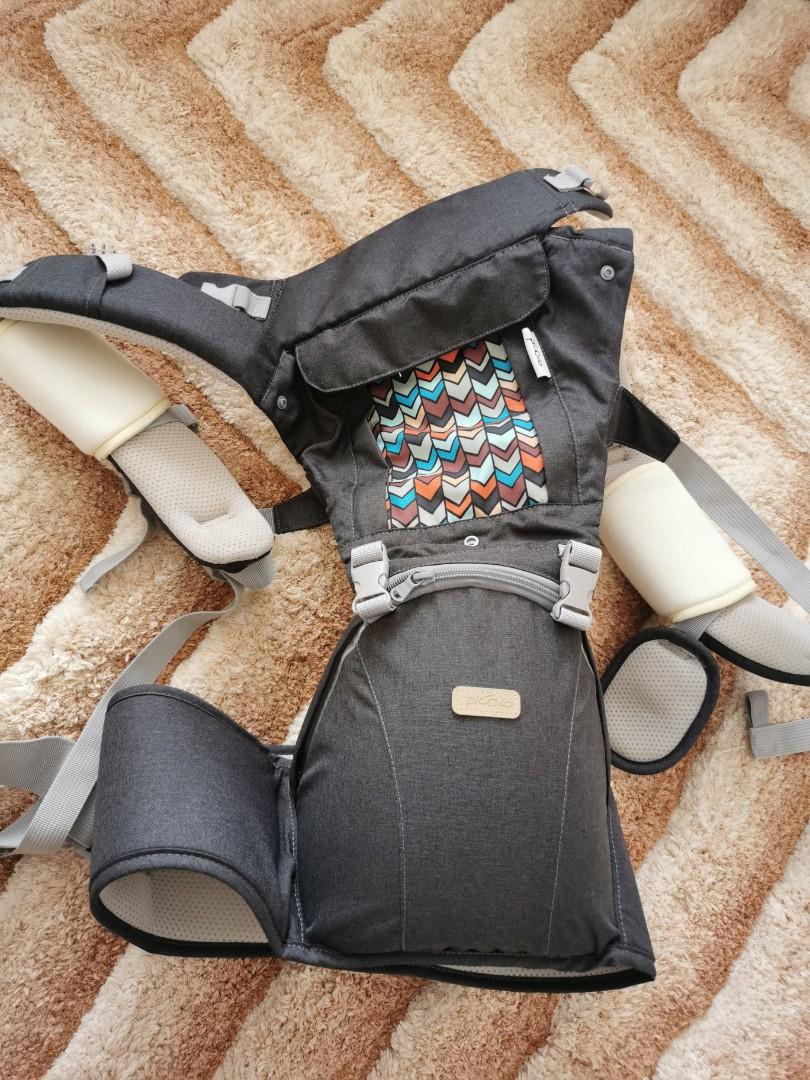 PICOLO 6WAY HIP SEAT CARRIER MESH WITH COVER, Babies & Kids, Going Out