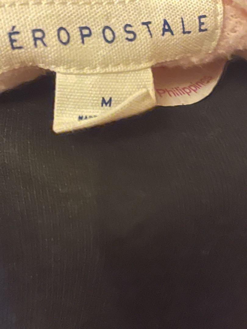 Pink Aeropostale Hoodie (Category: Coats, Jackets and Outerwear) located in Paranaque City. Submitted by iamdja (Listing ID 1170819786, Image 3). Description: .