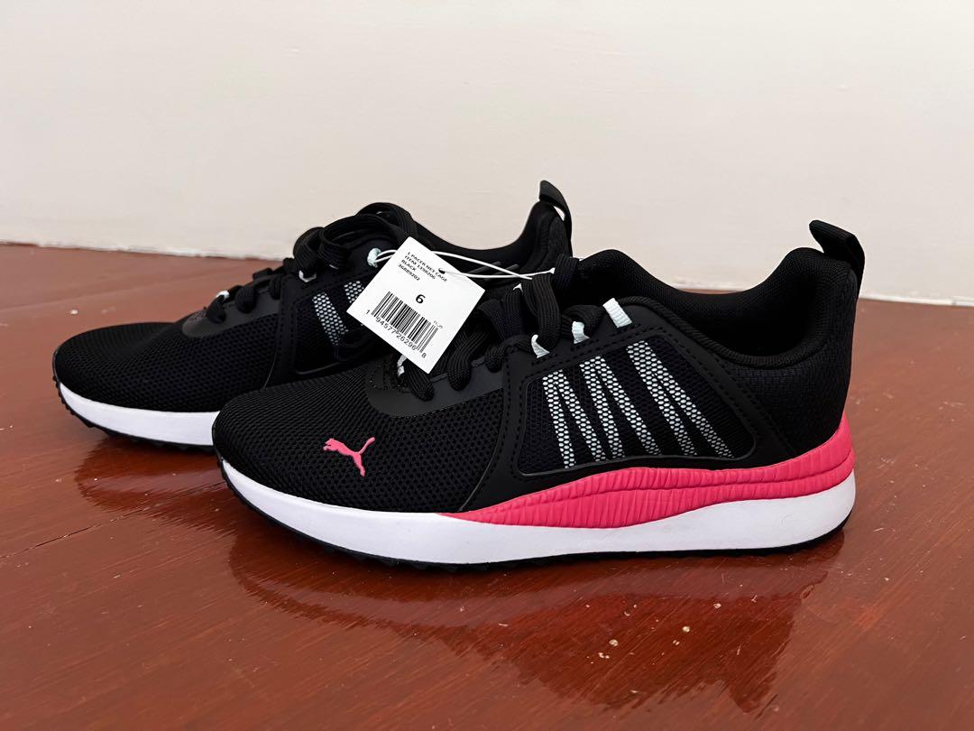 puma ladies pacer net cage