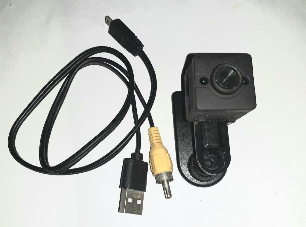Quelima SQ12 mini DVR dashcam (Category: Security Systems & CCTV Cameras) located in San Juan City. Submitted by huliuna72 (Listing ID 1170867108, Image 1). Description: Best used connected to DVR, pwede rin lagyan ng memory card. Loop recording locked to saving every 5mins. Good color quality, malakas ang audio recording Meetup West Crame area or can ship RFS: di na ginagamit.