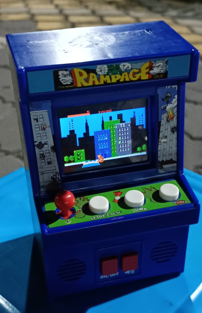 Retro Machine arcade Rampage, Hobbies & Toys, Toys & Games on Carousell