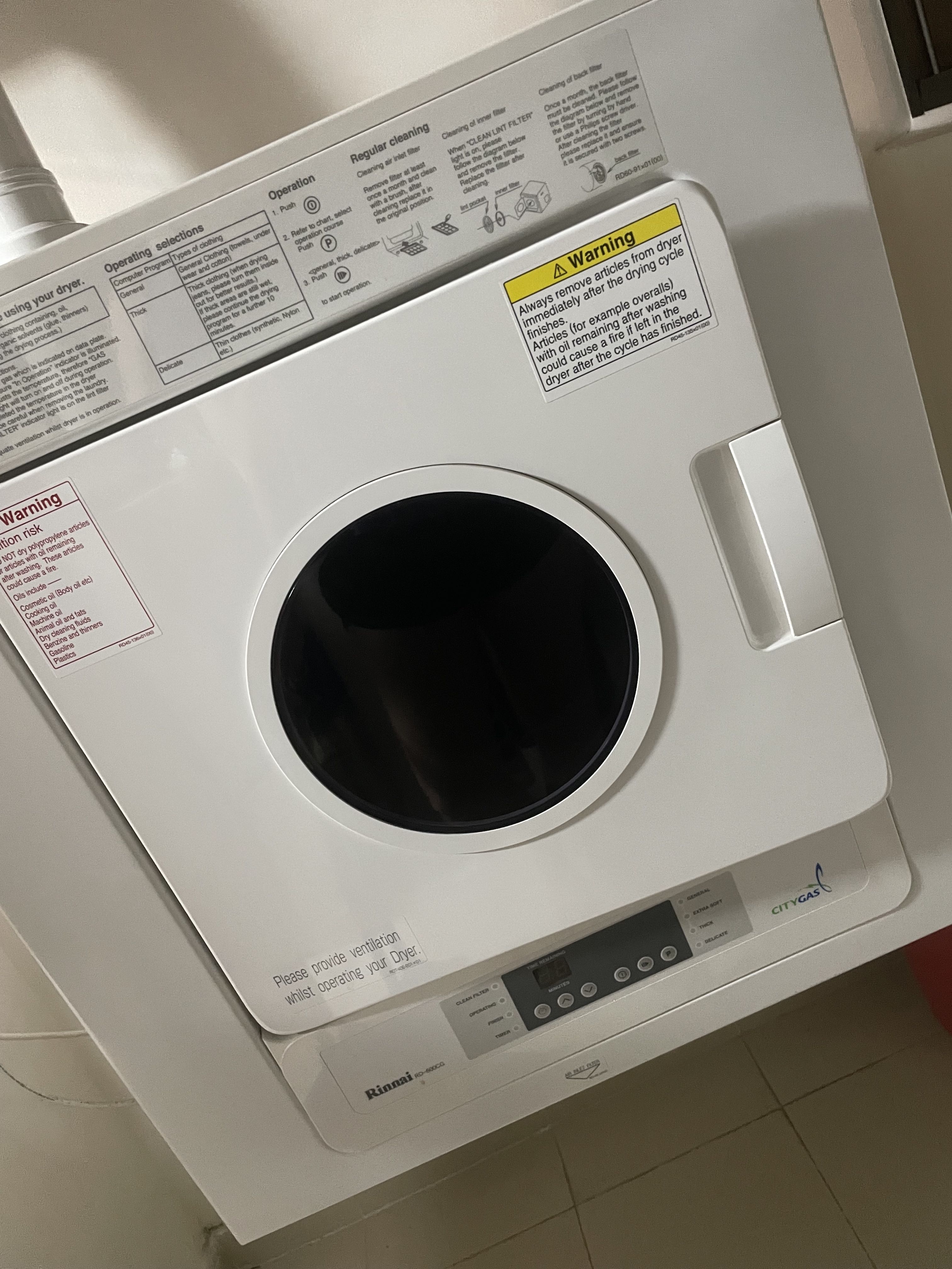 Rinnai Gas Clothes Dryer RD600CG, TV & Home Appliances, Washing