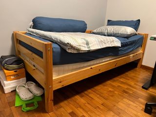 (Category: ) located in . Submitted by janiceyong13 (Listing ID 1170828488, Image 1). Description: .