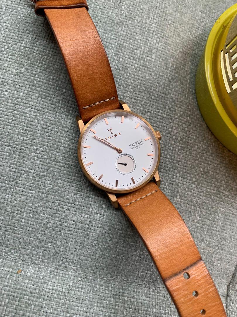 Amazon.com: TRIWA Falken Men's Minimalist Dress Watch – Luxury Wrist Watches  for Men, 38mm (BlueRay) : Clothing, Shoes & Jewelry
