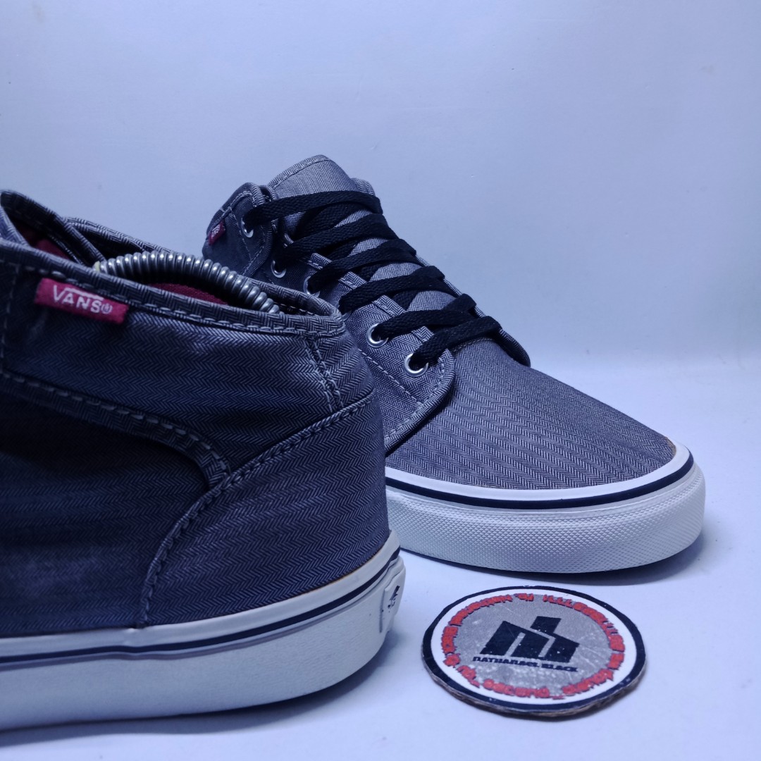 Vans authentic mid clearance