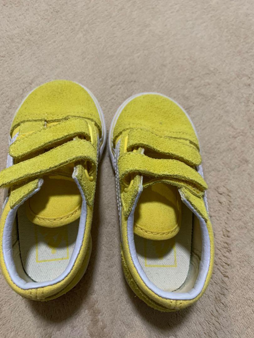 Yellow baby vans outlet