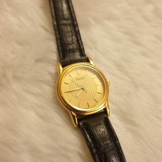 由 11.o_clock (刊登 ID 1170856173，圖片 1) 提交，位於 的 (類別：)，說明：。