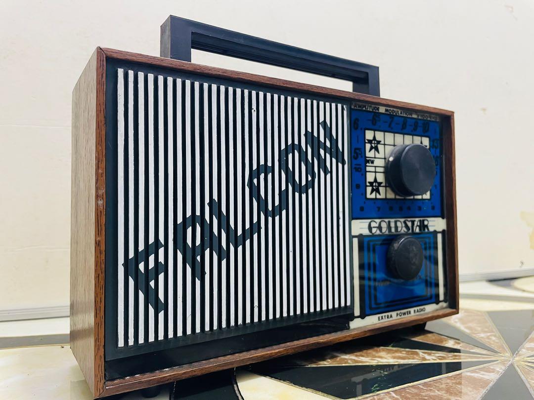 Vintage transistor Radio rare (Category: Portable Music Players) located in Makati City. Submitted by tomypom (Listing ID 1170737126, Image 1). Description: * vintage transistor radio * rare!!! * late 80’s to early 90’s * in good working condition * Philippine made * 1,599 pesos only!!!.
