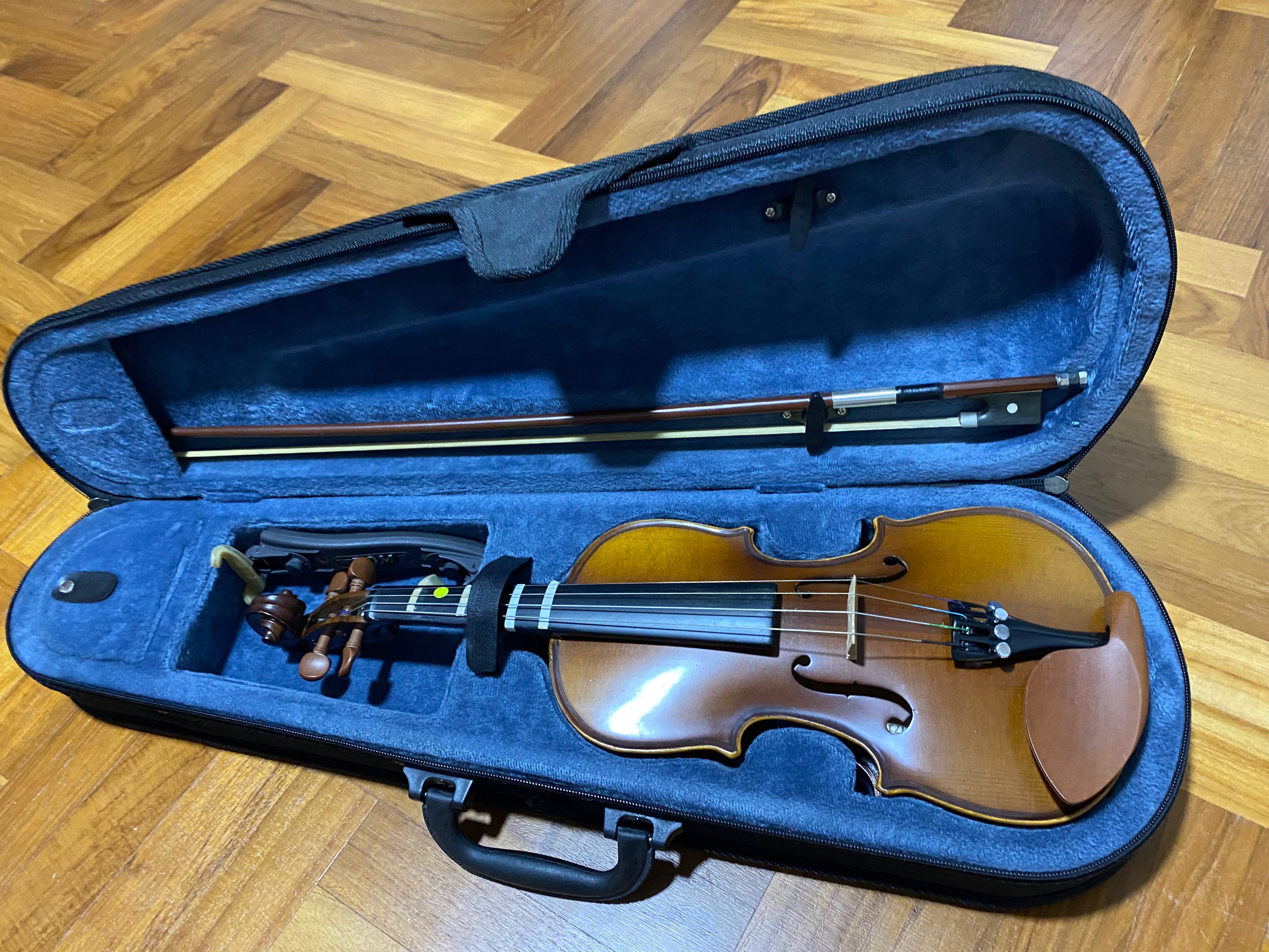 Violin, Hobbies & Toys, Music & Media, Musical Instruments on Carousell