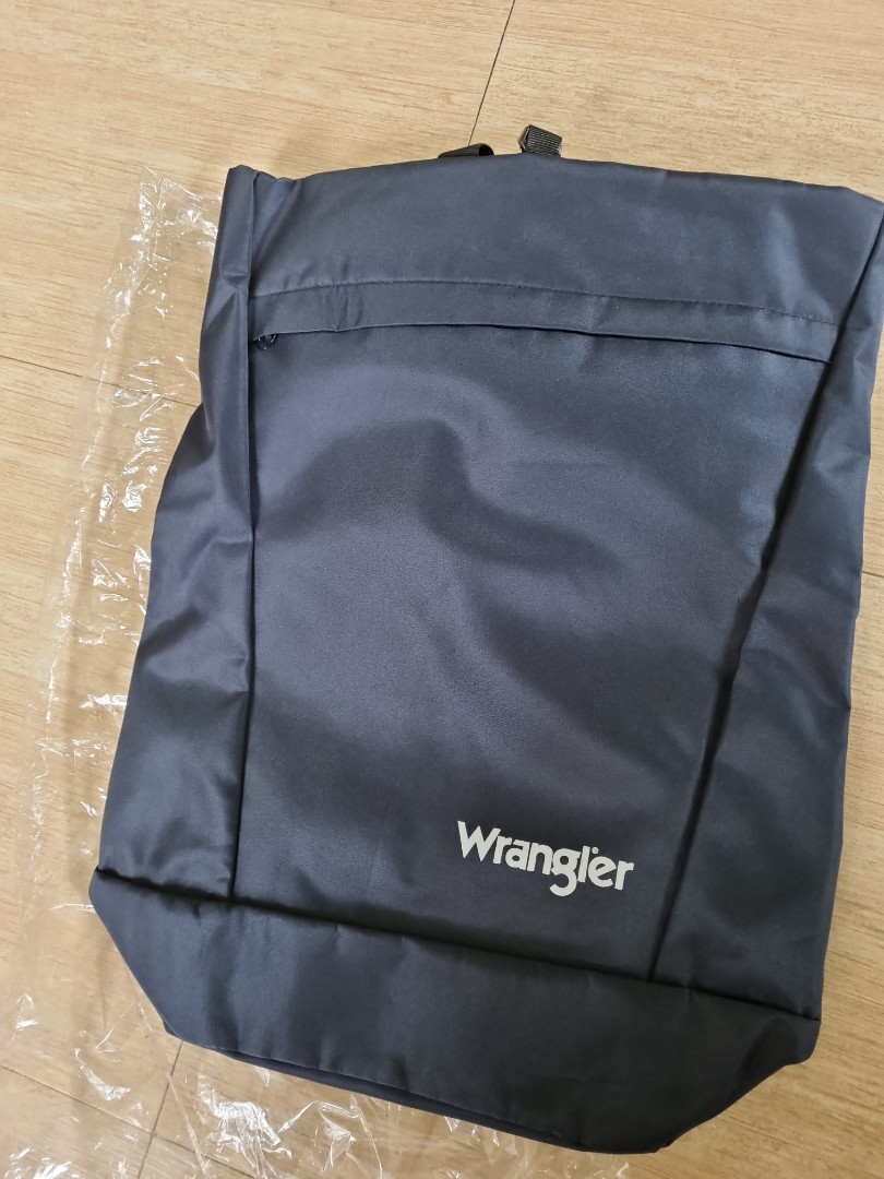Wrangler Brand New Backpack Sack-type, Men's Fashion, Bags, Backpacks on  Carousell