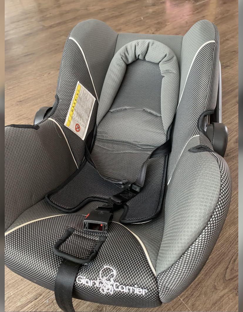 2 in 1 Carrier and Car Seat, Babies & Kids, Going Out, Car Seats on