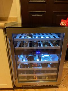 (Category: ) located in . Submitted by jancan (Listing ID 1170878563, Image 1). Description: .