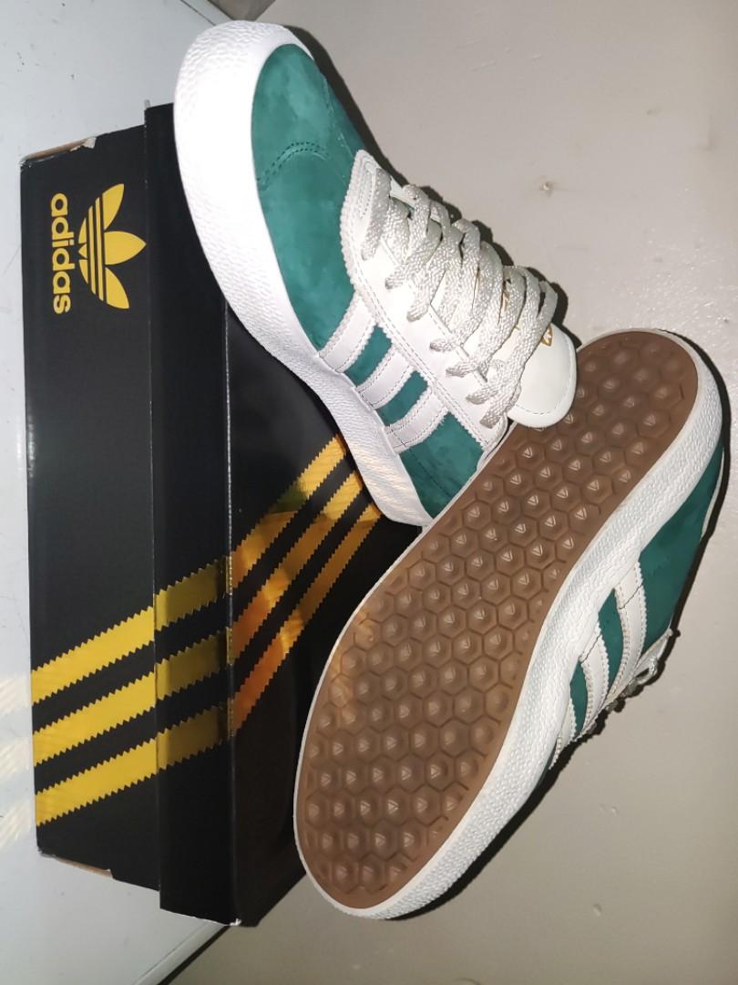 Adidas skateboarding gazelle adv x mark suciu, Sports Equipment, Sports u0026  Games, Skates, Rollerblades u0026 Scooters on Carousell