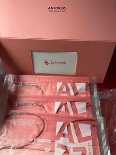 （分類：）位於 。 由 ruby.club 提交（商品編號 1170890893，圖片 1）。簡介： 。