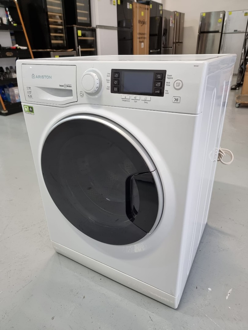 ARISTON FRONT LOAD WASHER (10KG) DISPLAY SET, TV & Home Appliances