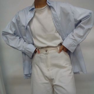 (Kategori: ) berada di . Dikirim oleh twentythrift (ID iklan 1170943612, Gambar 1). Deskripsi: .