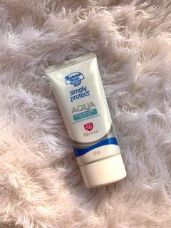 Banana Boat Simple protect aqua sunscreen
