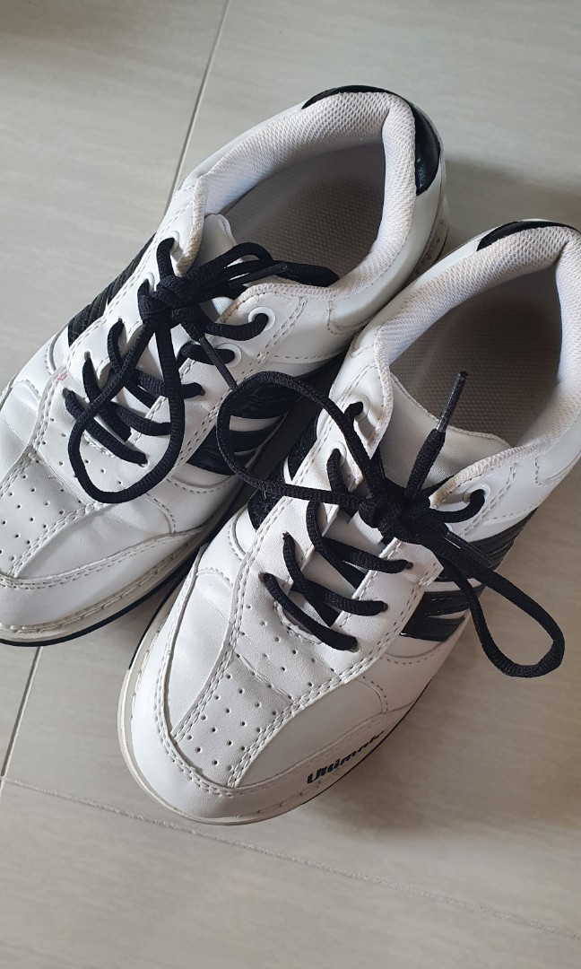 Bowling shoe size sales