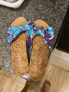 (Category: ) located in . Submitted by tangled.princess (Listing ID 1170969387, Image 1). Description: .