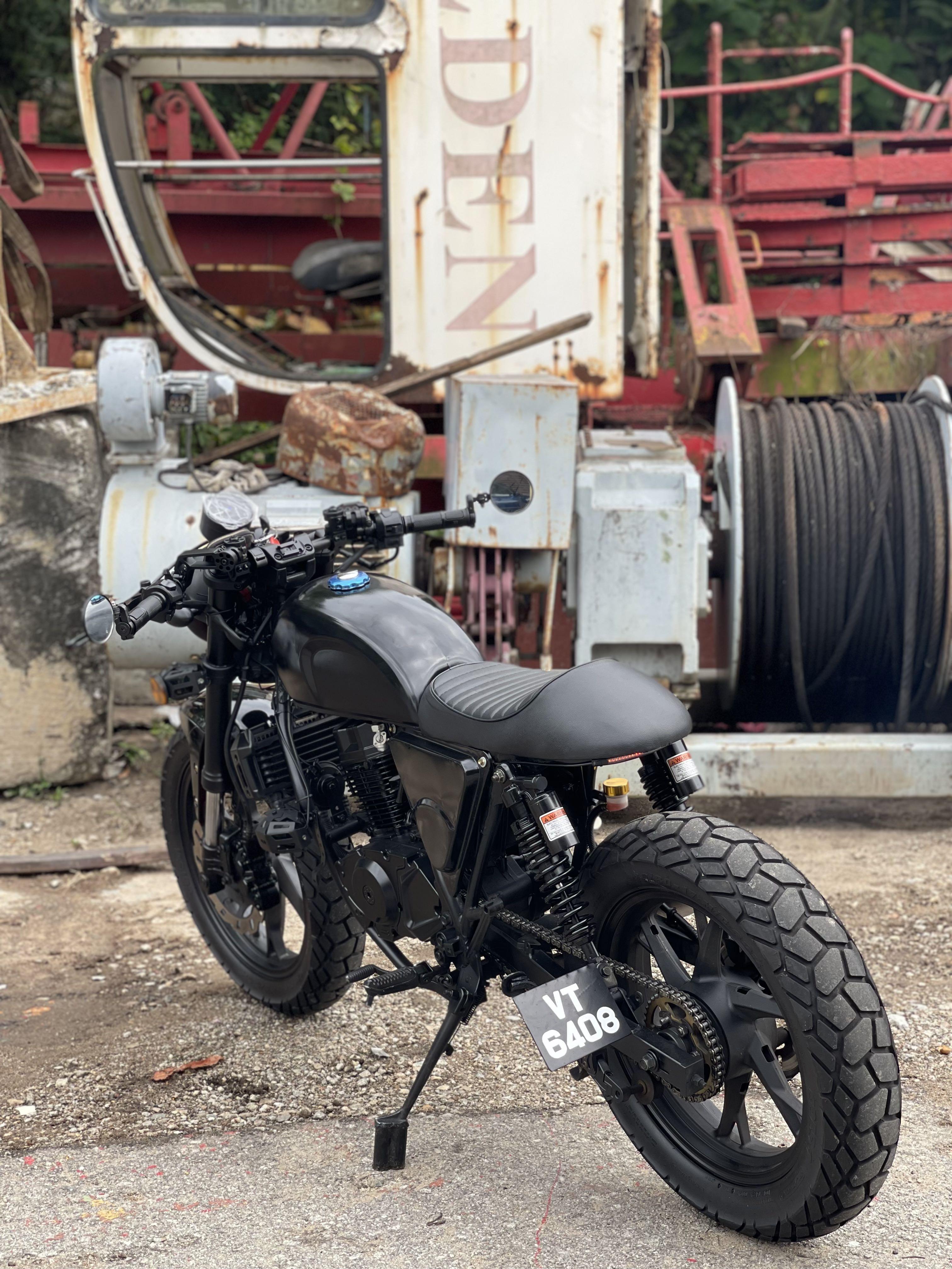 Keeway 200 discount cafe racer