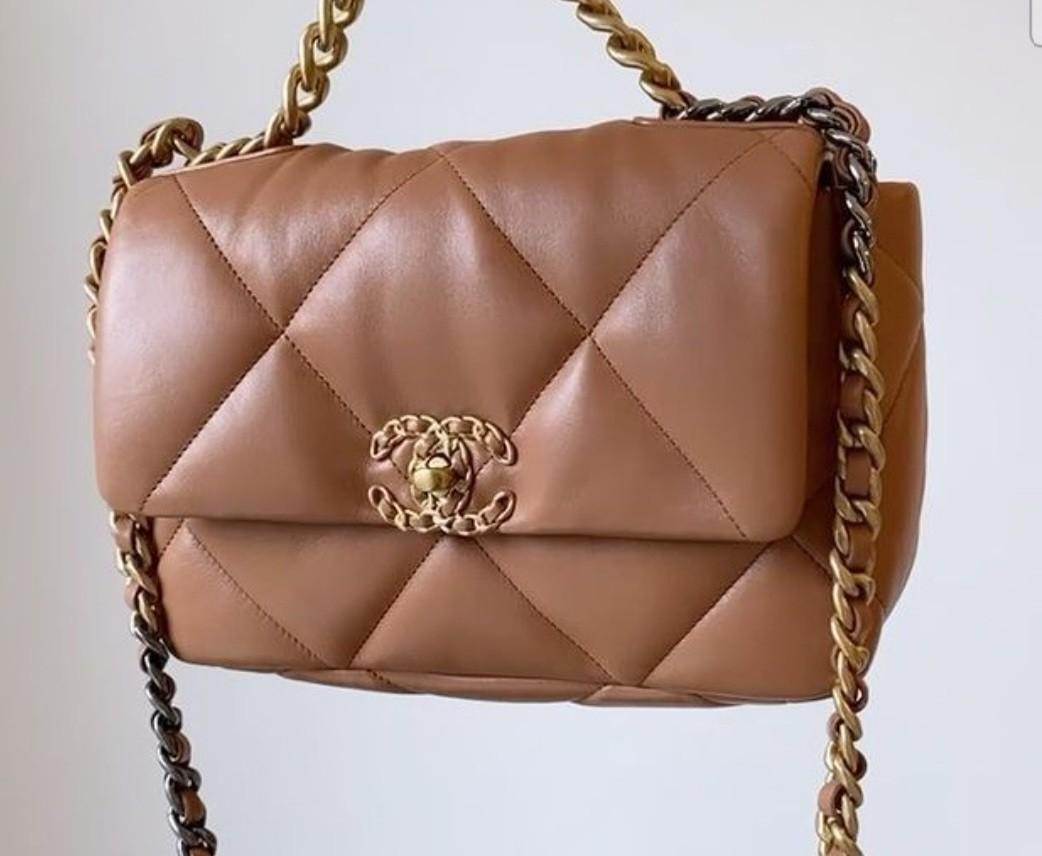 Chanel 19 flap bag, Luxury, Bags & Wallets on Carousell