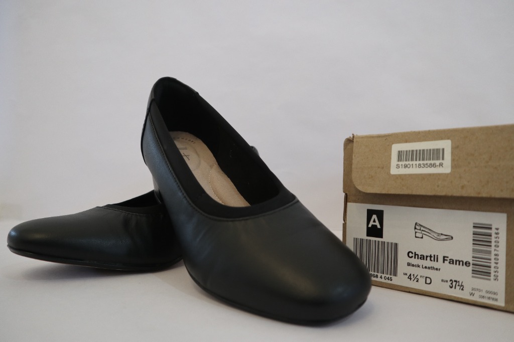 Chartli top fame clarks