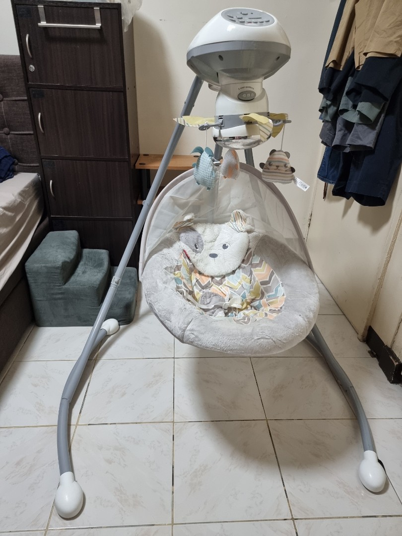 Cradle and Swing FisherPrice Sweet Snugapuppy Swing, Dual Motion Baby