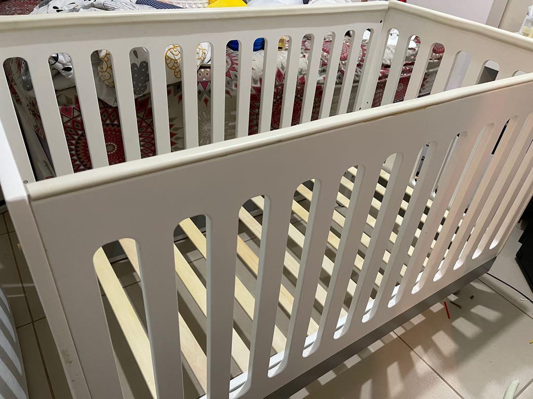 Madison 3 in 1 convertible crib top